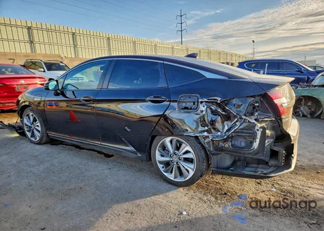 2019 Honda Clarity z USA, uszkodzony, nr VIN JHMZC5F15KC005318